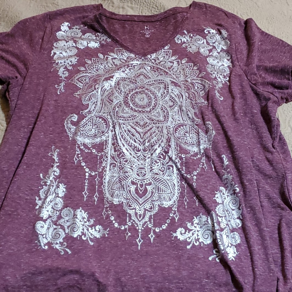 Hannah t- shirt